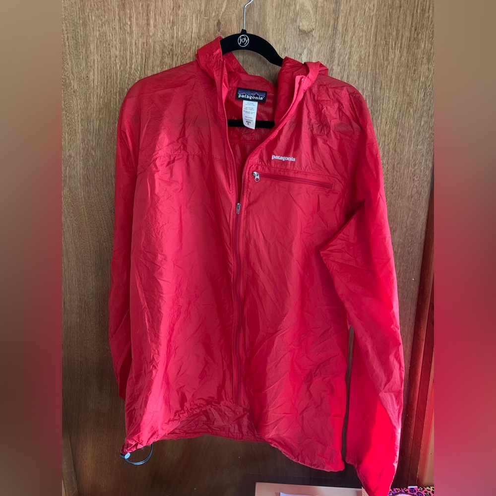 Patagonia Men’s Houdini XL Red